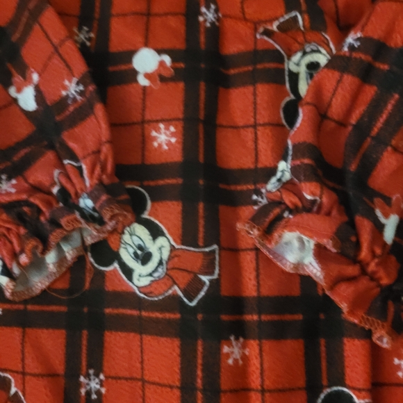 Minnie Mouse nightgown size 4t - Picture 2 of 4